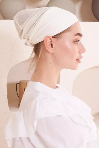 Dikişsiz Fileli Düz Bone - Krem