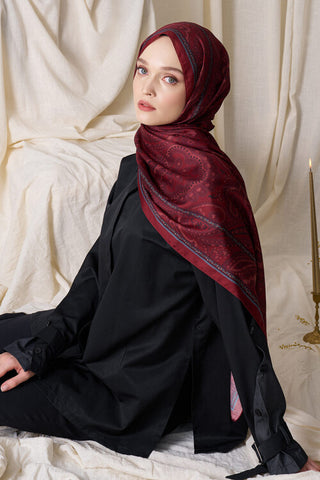 Tuğba Bağ Historical Victorian Desen Şal - Kırmızı