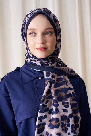 Ahsen Alemdar Historical Leopar Desen Şal -Laciver