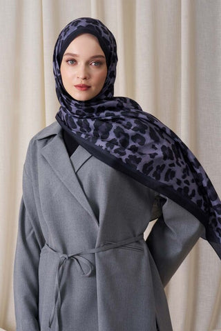 Kübra Kuş Historical Leopar Desen Şal - Siyah