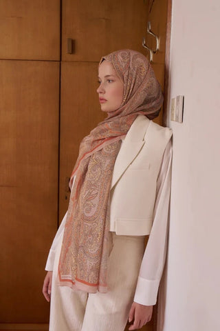 Tuğba BAĞ Fransız İpeği Saray Desen Şal - Turuncu