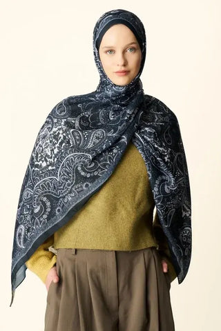 Zaria Desenli Pamuk Dokulu Şal - Siyah