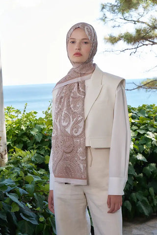 Beyza HURİ Fransız İpeği Saray Desen Şal - Bej