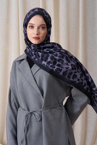 Kübra Kuş Historical Leopar Desen Şal - Siyah