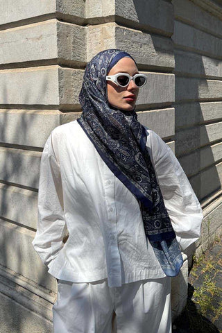 Rasiha Geçer Historical Livia Desen Şal - Lacivert