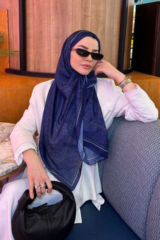 Berce Kaplan Historical Victorian DesenŞal-Laciver