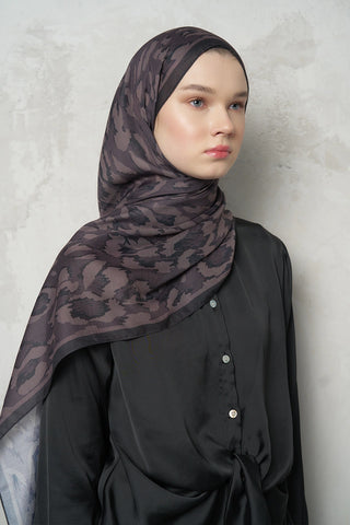 Leopar Desenli Pamuk Dokulu Şal - Acı Kahve