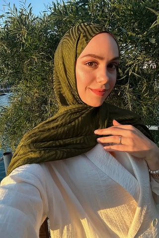 Premium Glow Jakar Şal Çizgi - Yağ Yeşili