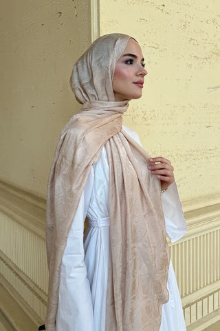 Premium Glow Jakar Şal Dama - Bej