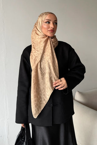 Premium Jakar Leopar Desen Şal - Latte