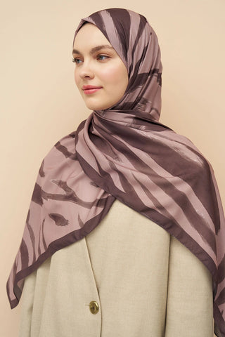 Zebra Desen İtalyan İpeği Şal - Kahverengi