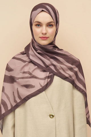 Zebra Desen İtalyan İpeği Şal - Kahverengi